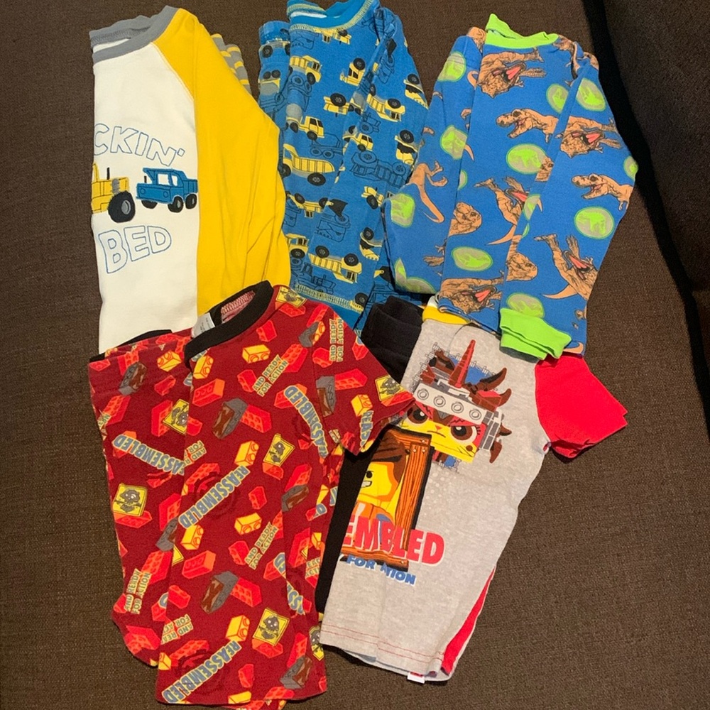Kids Pajamas Sets Size 5T and 6